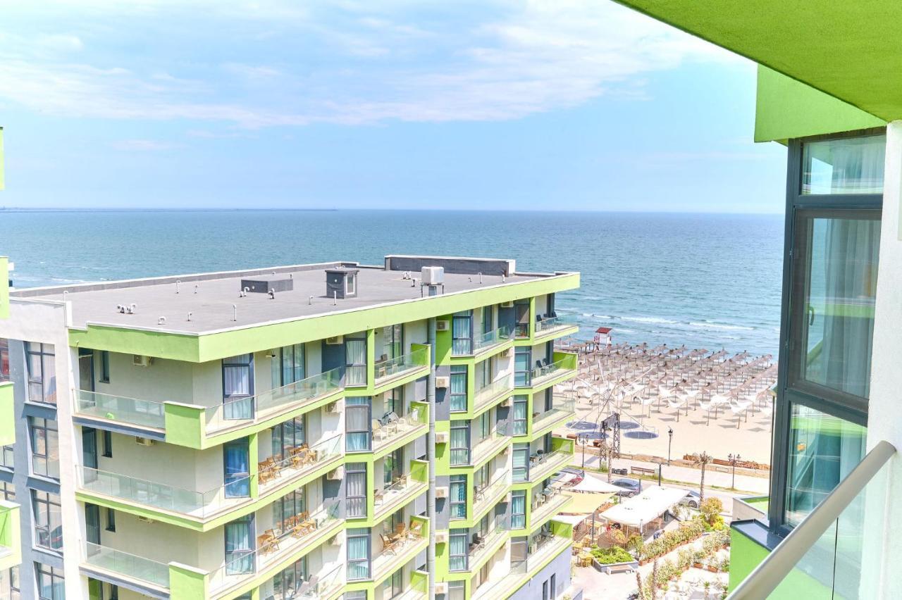 Rainbow Sea View Apartment Spa N Pool Resort - Parking Mamaia Exteriör bild