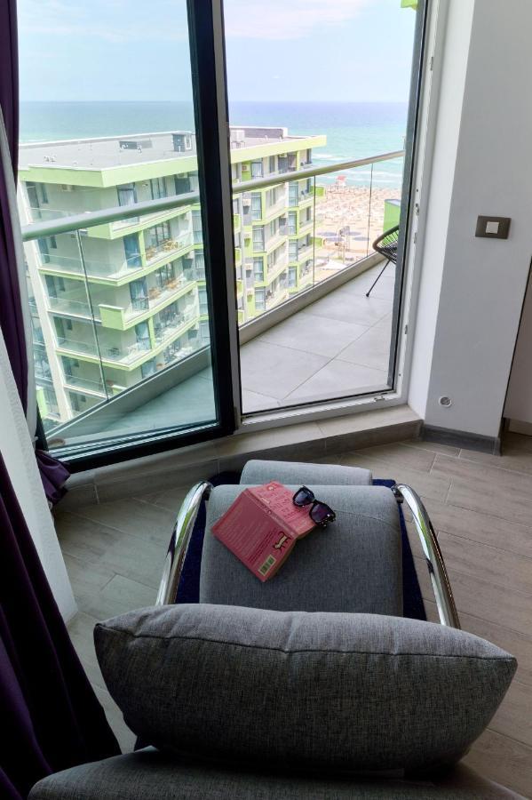 Rainbow Sea View Apartment Spa N Pool Resort - Parking Mamaia Exteriör bild